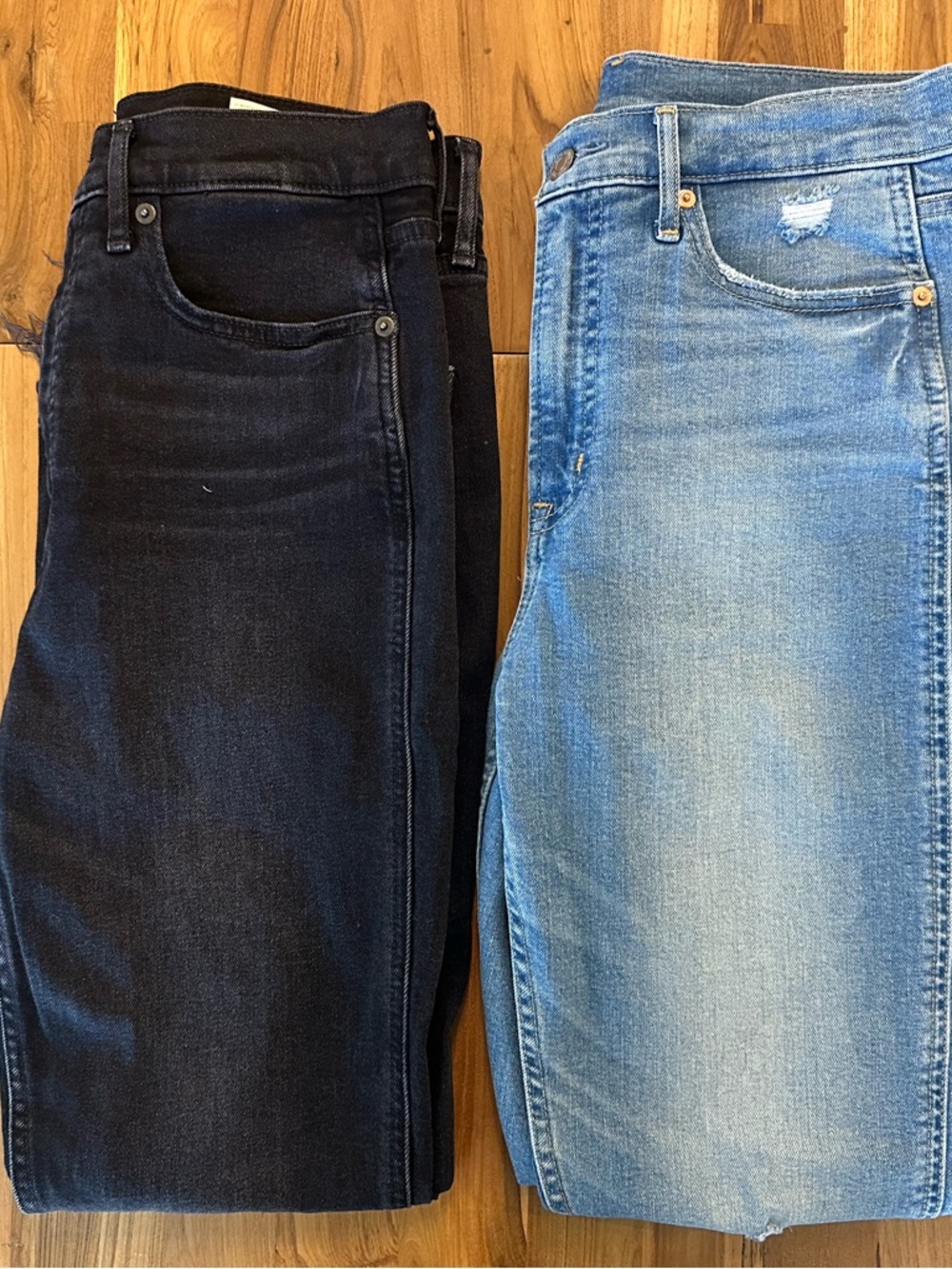 Gap Vintage Slim High Rise Jeans 29/8R Bundle – Black + Distressed Blue
